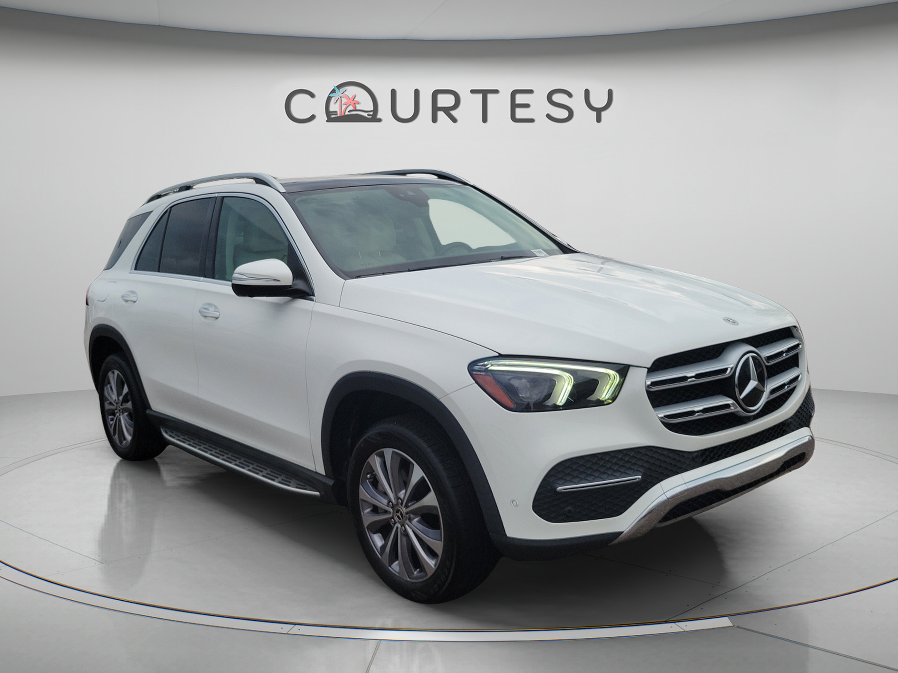 Used 2023 Mercedes-Benz GLE 350 image 4