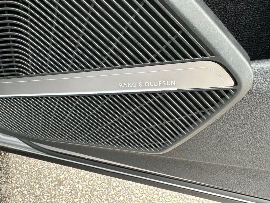 Used 2022 Audi SQ5 Premium Plus AWD/4WD image 32