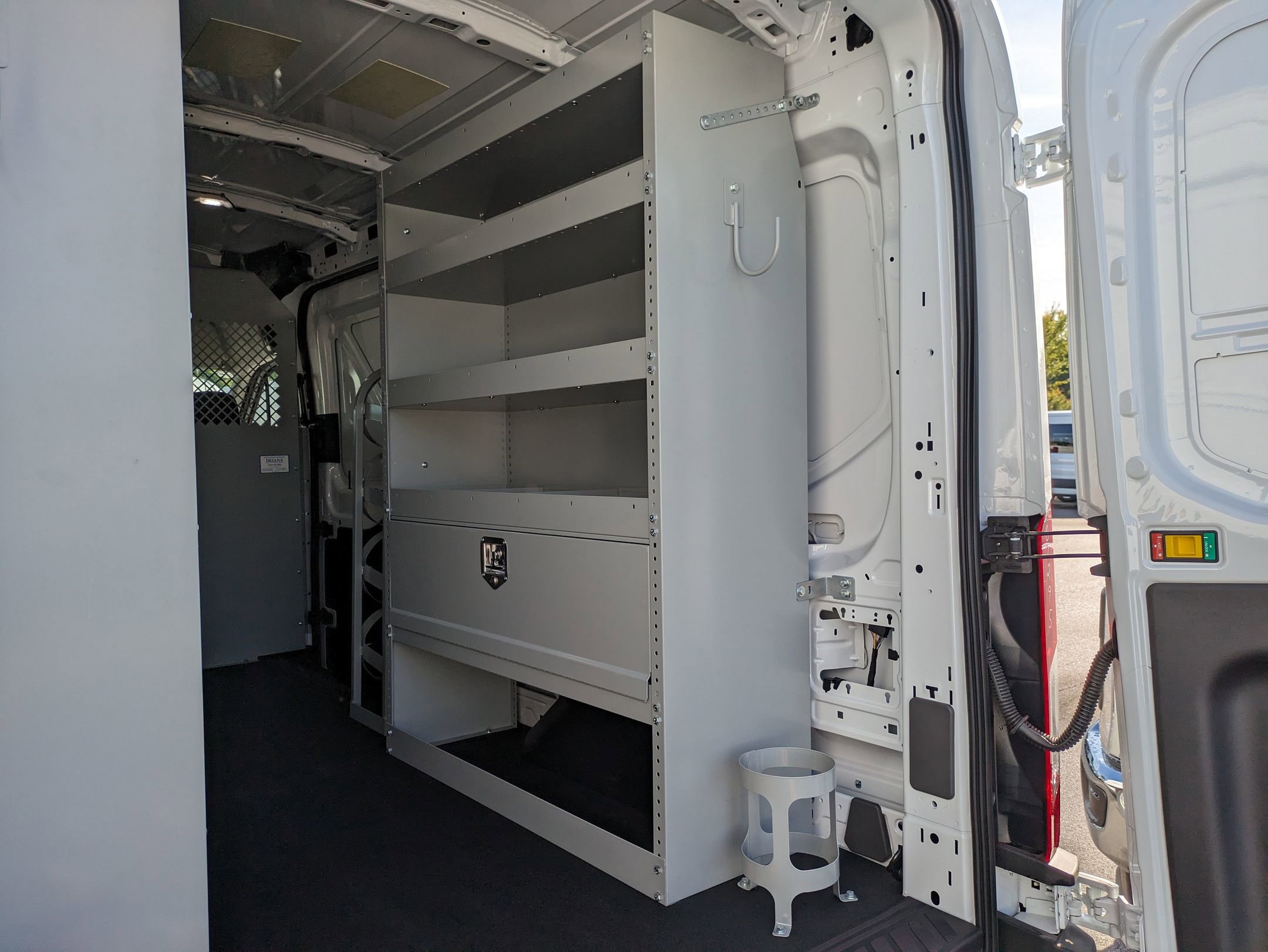 New 2025 Ford Transit 250 148 Medium Roof image 27