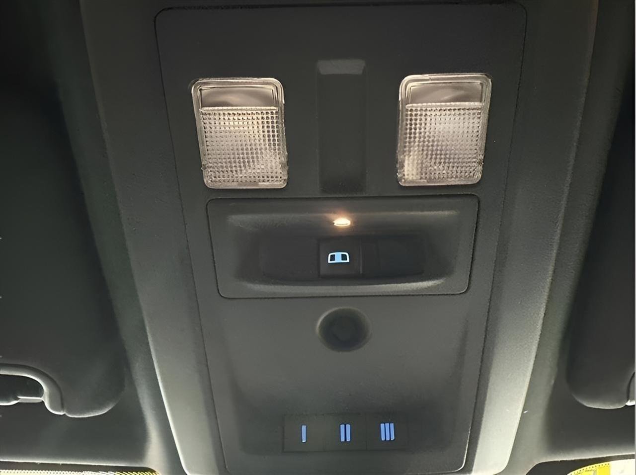Used 2016 RAM 1500 Rebel w/ Luxury Group AWD/4WD image 23