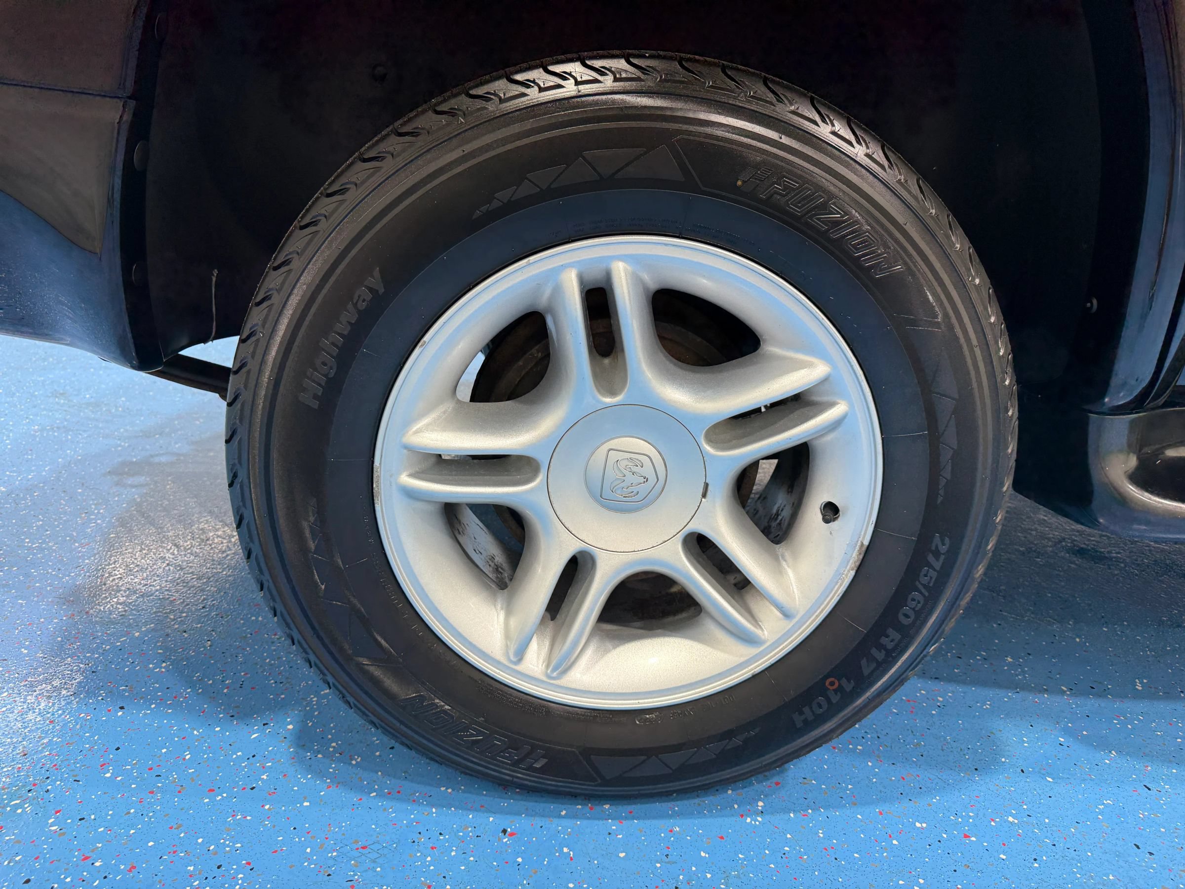 Used 2000 Dodge Durango 4WD image 55