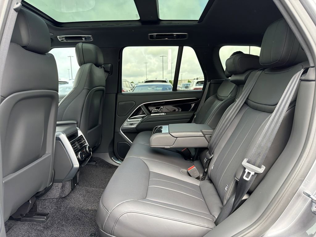 New 2026 Land Rover Range Rover SE AWD/4WD image 5