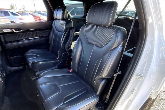 Used 2023 Hyundai Palisade Calligraphy image 26