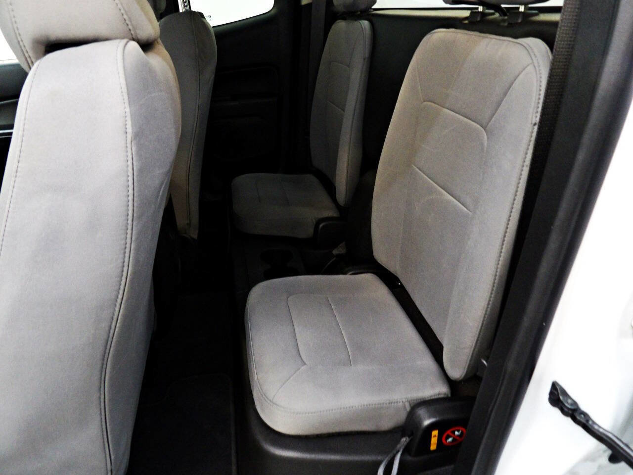 Used 2020 Chevrolet Colorado W/T w/ WT Convenience Package image 9