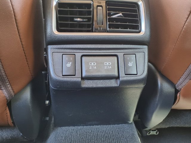 Used 2019 Subaru Outback 2.5i Touring w/ Popular Package #3A AWD/4WD image 11