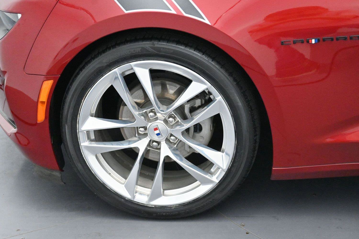 Used 2021 Chevrolet Camaro LT w/ Wild Cherry Design Package 1 RWD image 36