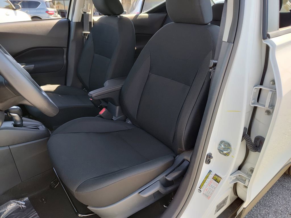 Used 2025 Nissan Kicks Play S image 18