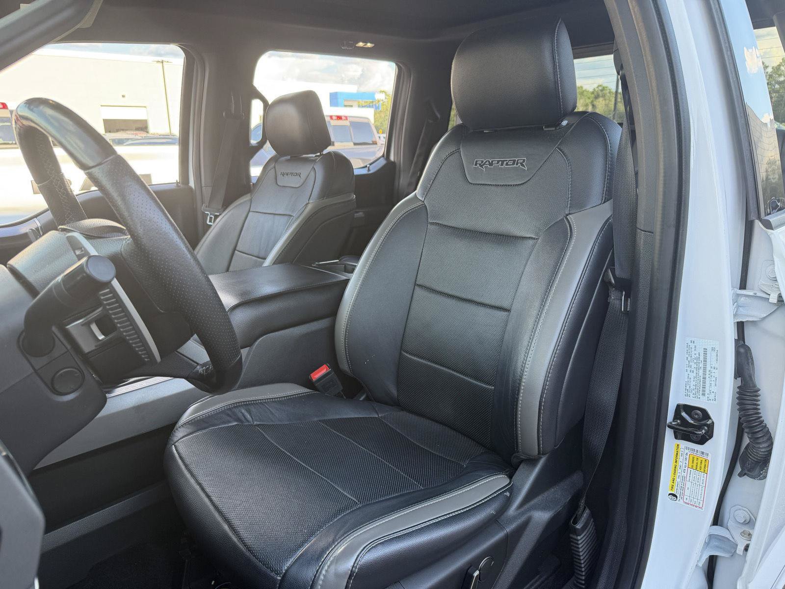 Used 2018 Ford F150 Raptor w/ Equipment Group 802A Luxury AWD/4WD image 17