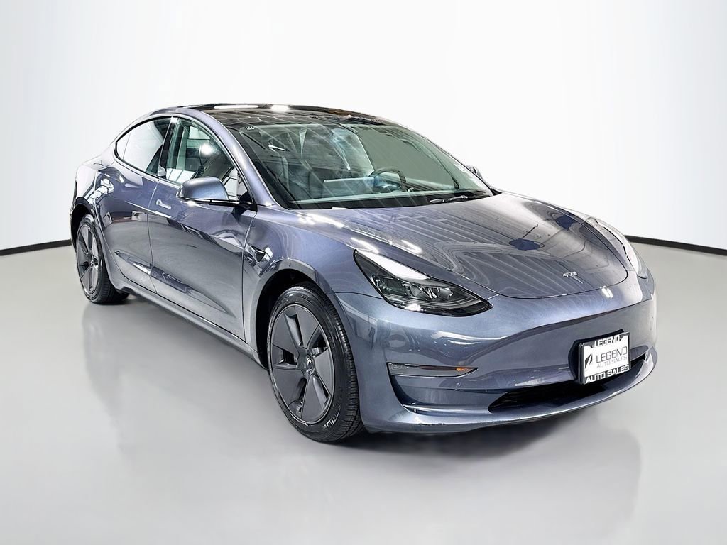 Used 2023 Tesla Model 3 Standard Range image 3