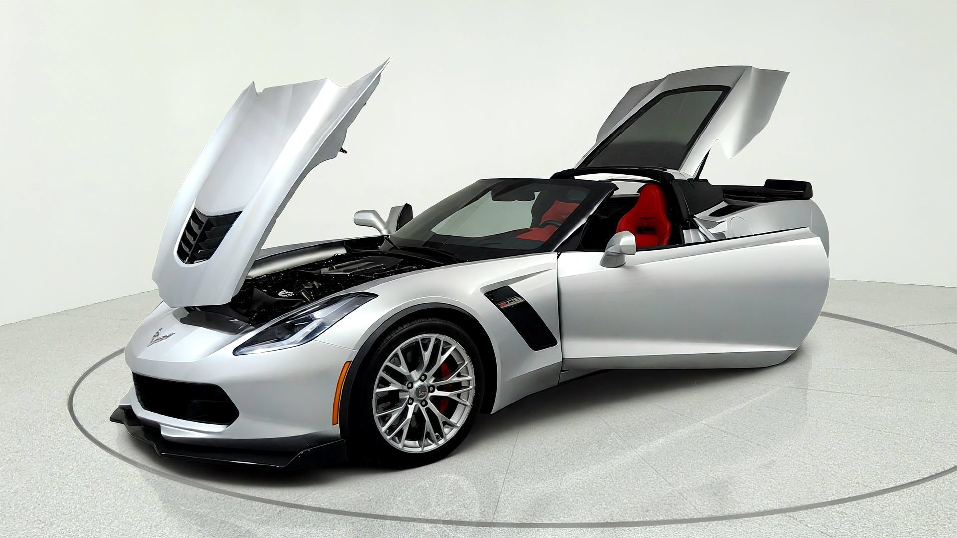 Certified 2015 Chevrolet Corvette Z06 w/ 3LZ Preferred Equipment Group RWD image 9