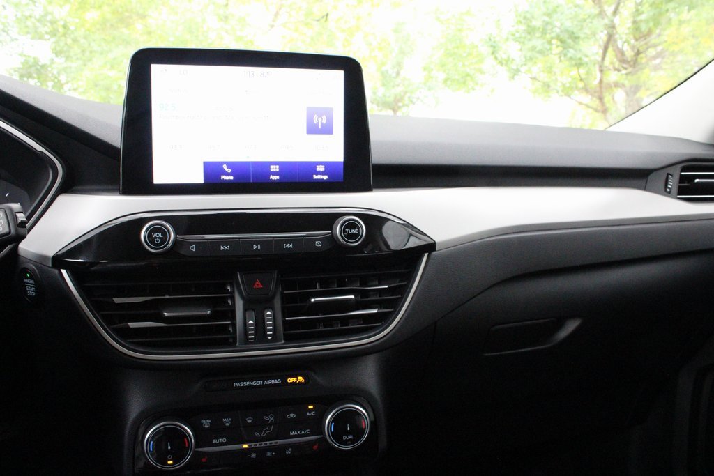 Used 2022 Ford Escape SEL image 38