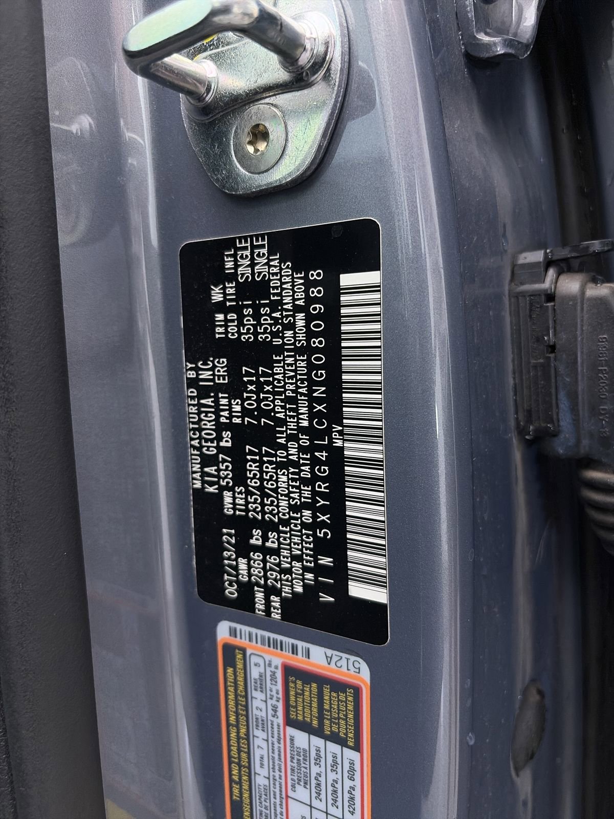 Used 2022 Kia Sorento LX image 36