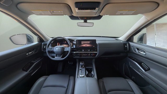 New 2026 Nissan Pathfinder SL AWD/4WD image 14