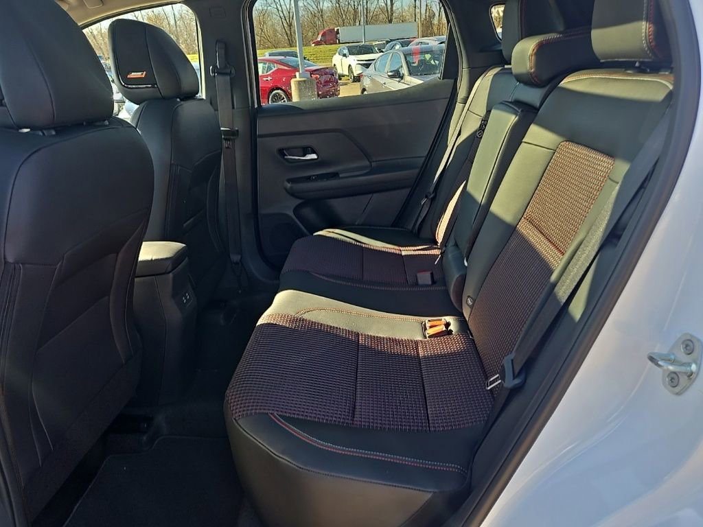 New 2026 Nissan Kicks SR w/ SR Premium Package AWD/4WD image 31