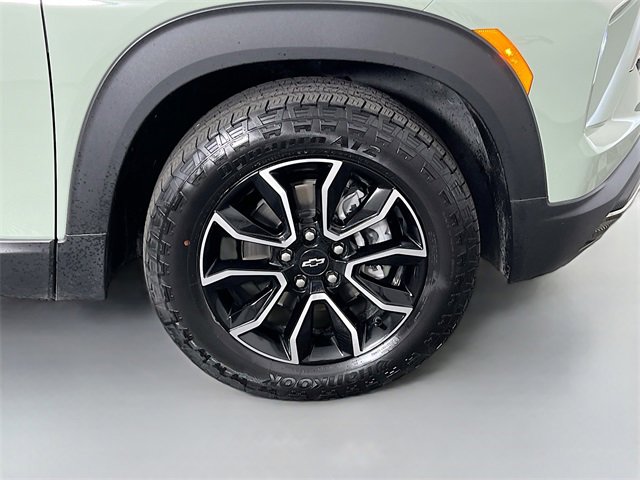 Used 2025 Chevrolet TrailBlazer ACTIV w/ Convenience Package image 39