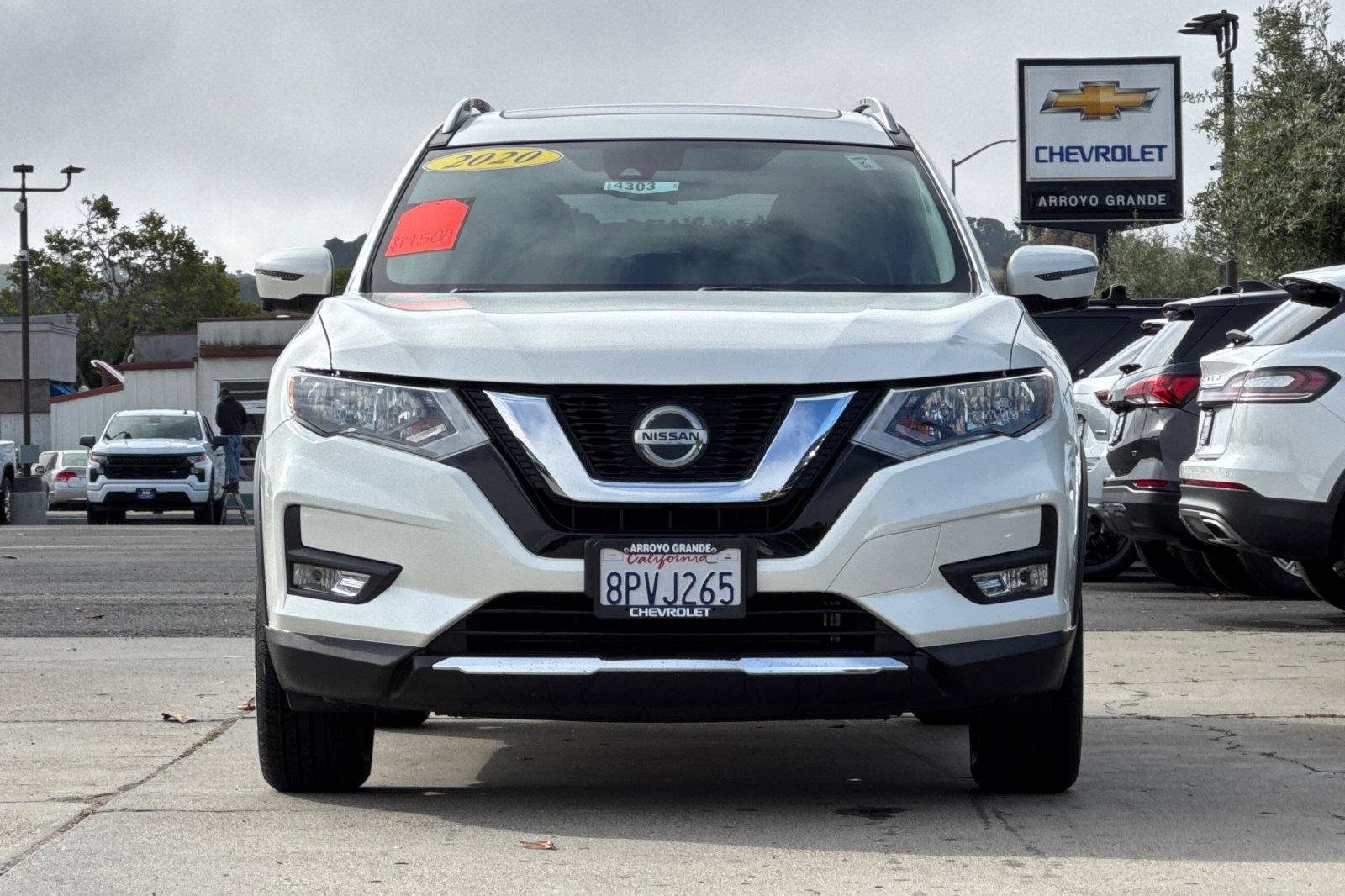 Used 2020 Nissan Rogue SV w/ Sun & Sound Touring Package AWD/4WD image 12