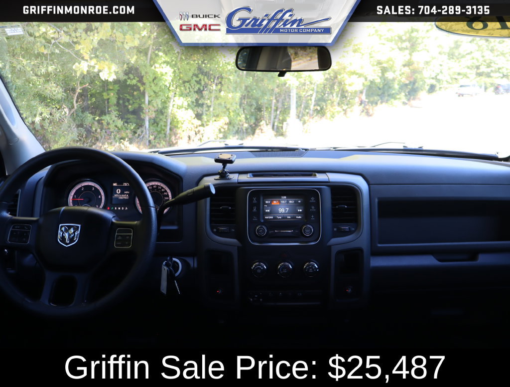Used 2018 RAM 2500 Tradesman w/ Chrome Appearance Group AWD/4WD image 17
