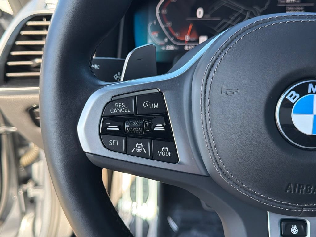 Used 2023 BMW 840i Convertible RWD image 28