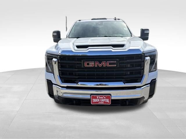 Used 2024 GMC Sierra 3500 Pro w/ Convenience Package image 7