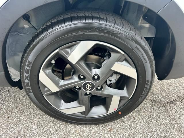 New 2026 Hyundai Venue SEL image 12