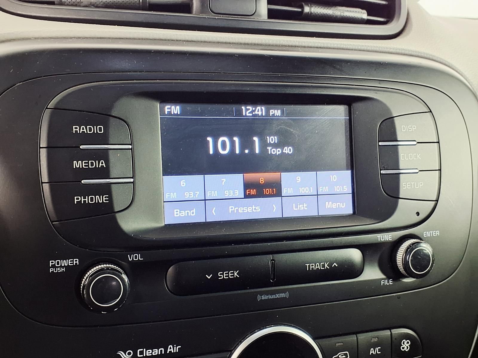 Used 2017 Kia Soul + FWD image 18
