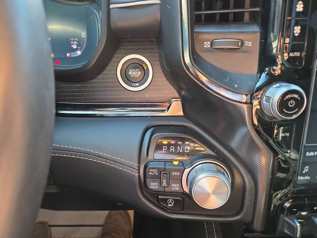 Used 2024 RAM 1500 Limited AWD/4WD image 22