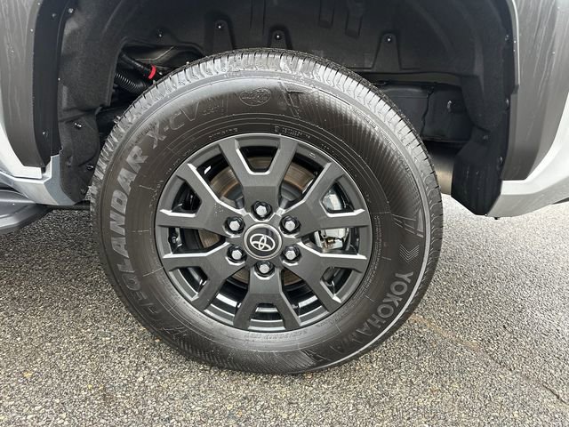 Used 2025 Toyota 4Runner SR5 image 13