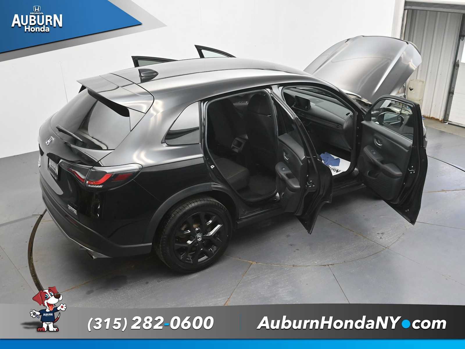 Used 2024 Honda HR-V Sport image 40