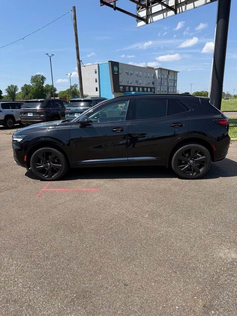 Used 2022 Buick Envision Preferred image 3