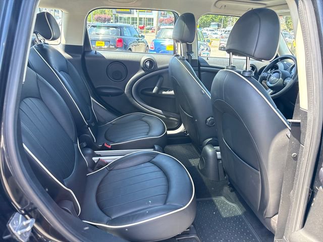 Used 2012 MINI Cooper Countryman S FWD image 10