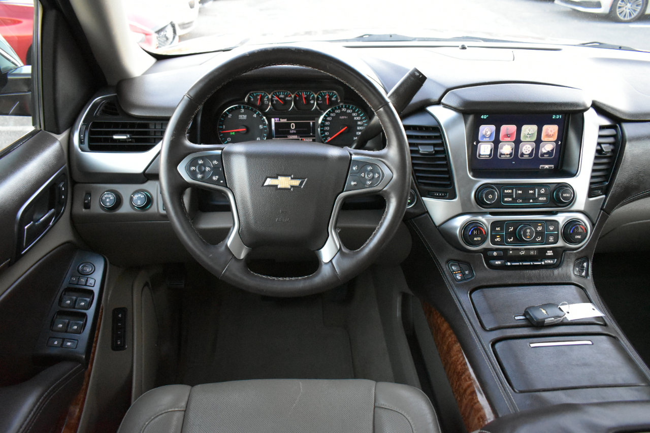 Used 2015 Chevrolet Suburban LTZ image 12