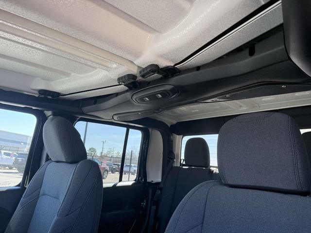 New 2026 Jeep Gladiator Sport AWD/4WD image 10