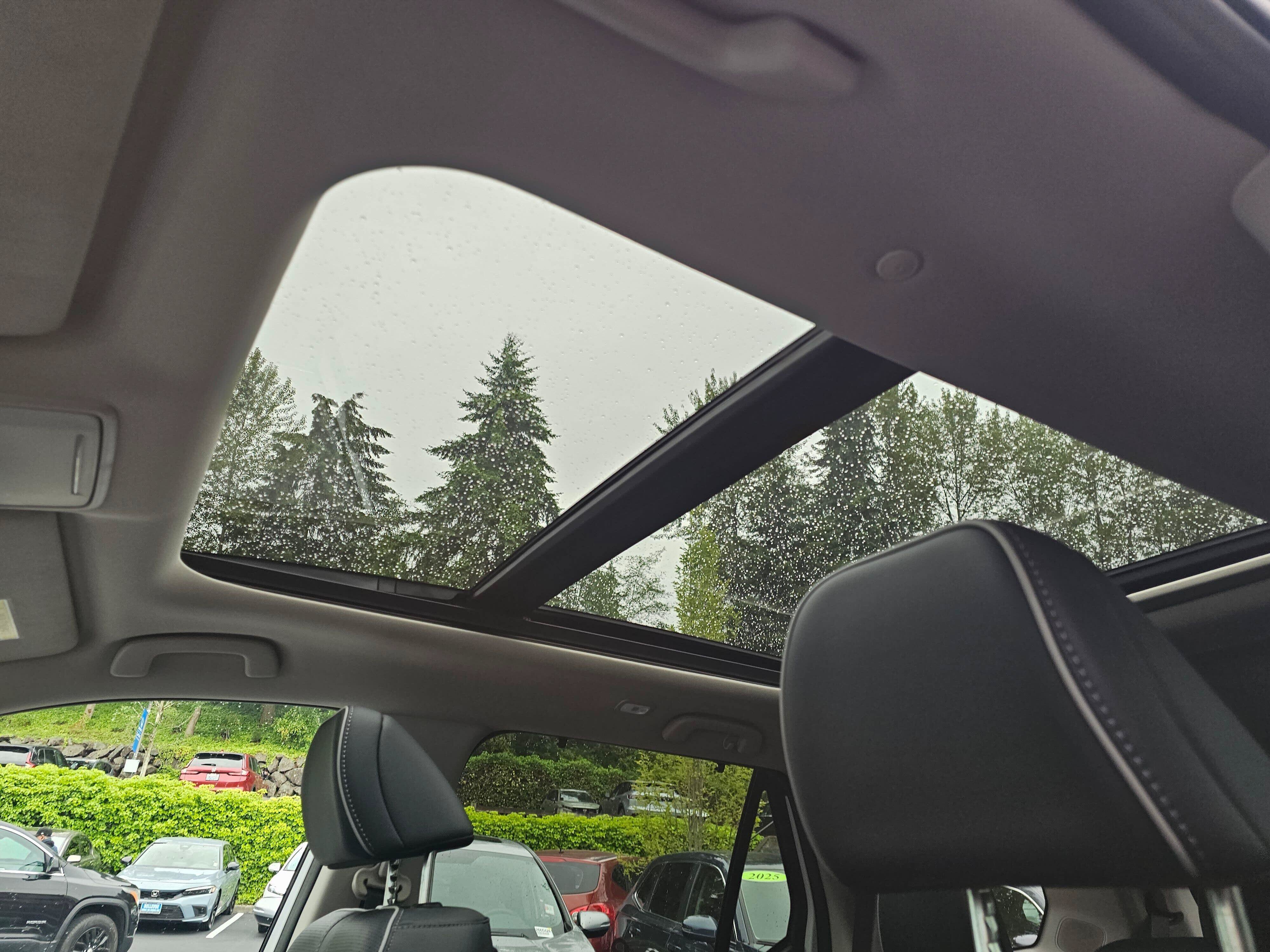 Certified 2023 Honda Pilot Elite image 25