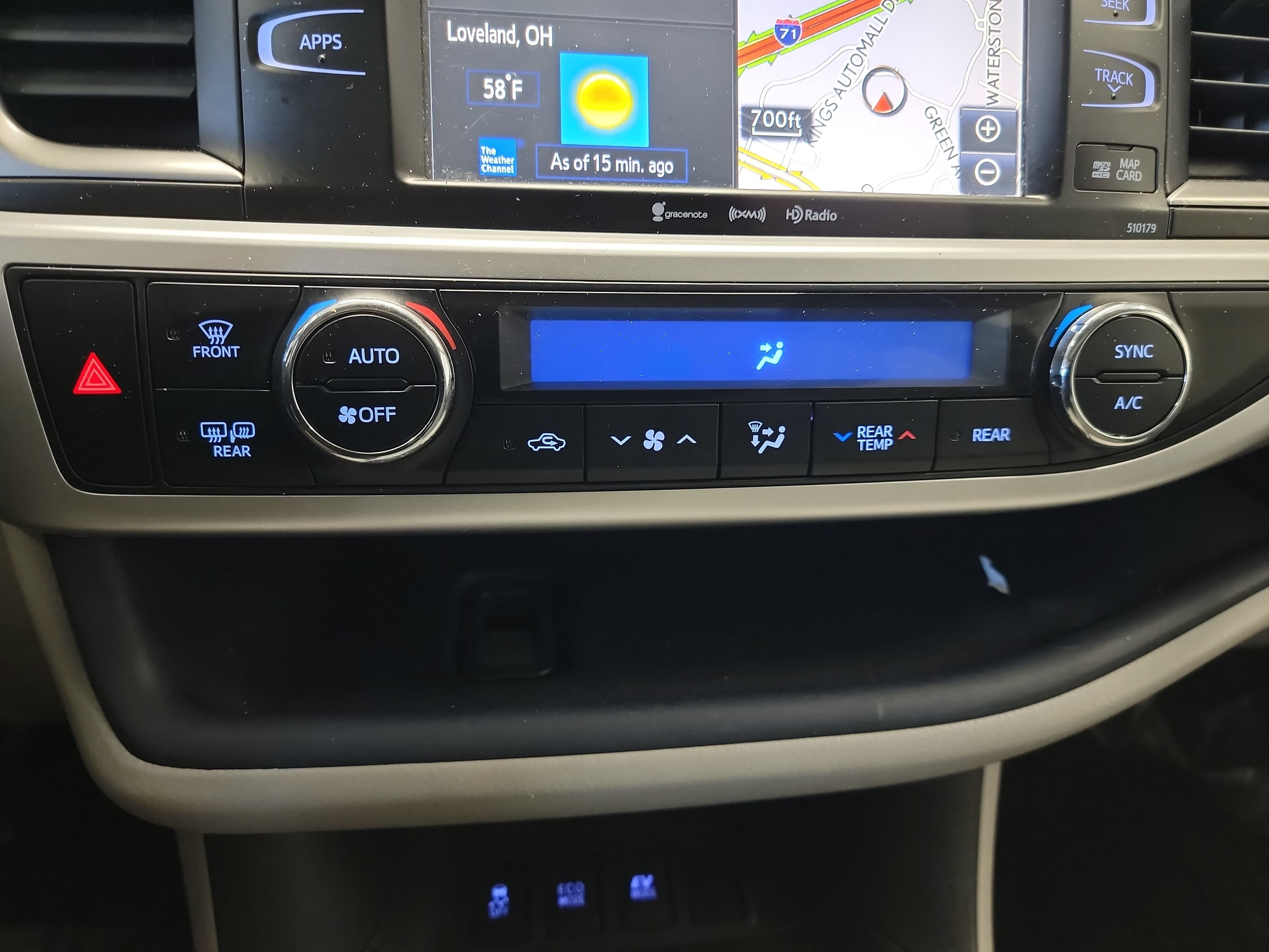 Used 2017 Toyota Highlander XLE w/ Carpet Mat Package AWD/4WD image 21