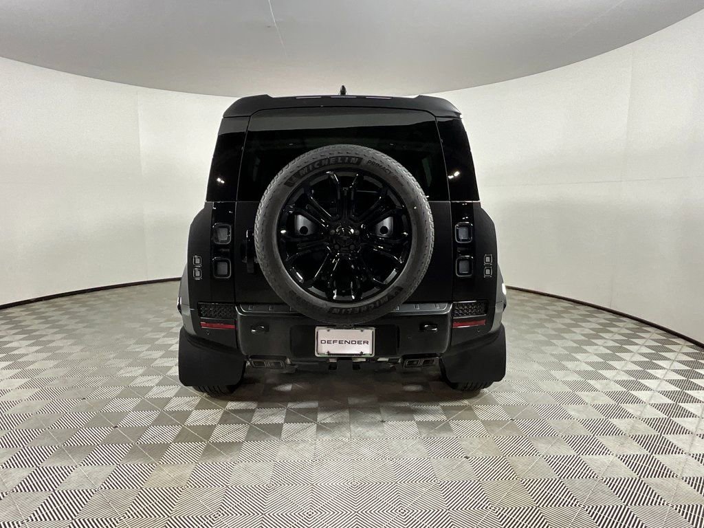 New 2026 Land Rover Defender 110 OCTA image 7