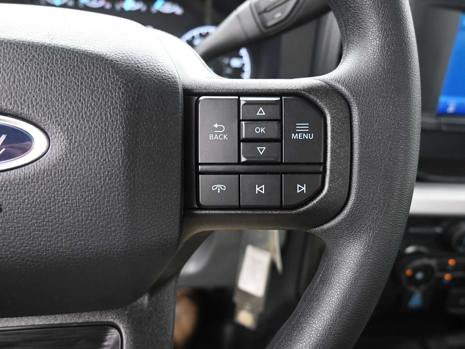 New 2026 Ford F250 XL w/ XL Driver Assist Package AWD/4WD image 38