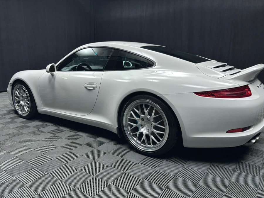 Used 2012 Porsche 911 Carrera w/ Bose Audio Pkg RWD image 19