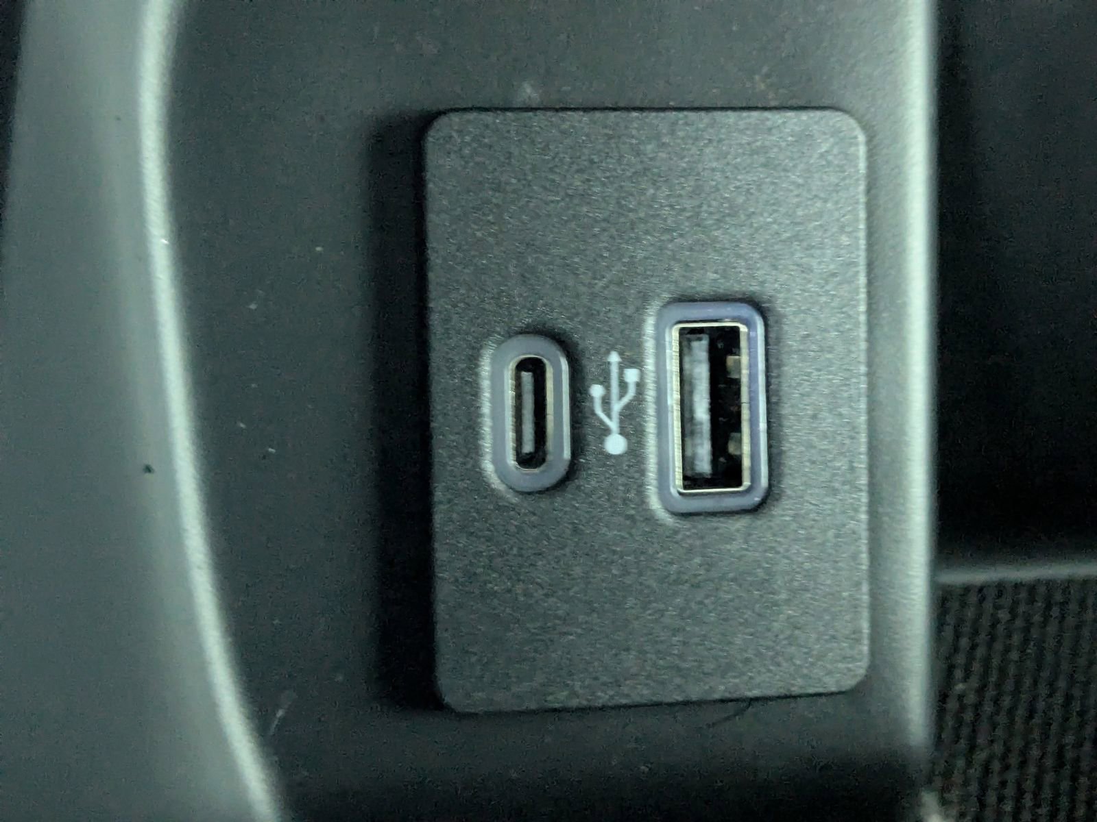 New 2023 Ford F150 Lightning Pro w/ Tow Technology Package image 24