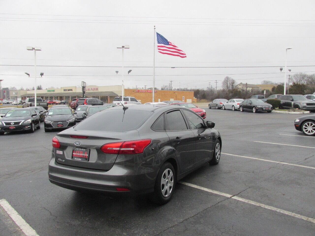 Used 2018 Ford Focus S FWD image 7