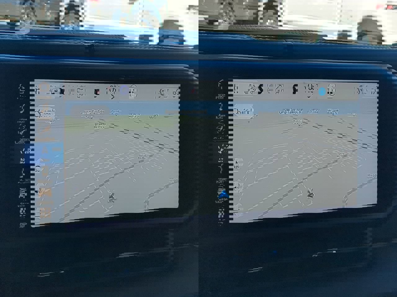 Used 2024 Jeep Gladiator Mojave w/ Technology Group image 19