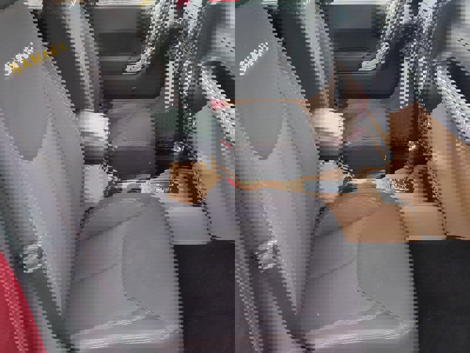 Used 2013 Jeep Wrangler Unlimited Sahara w/ Mopar Chrome Edition Group image 20