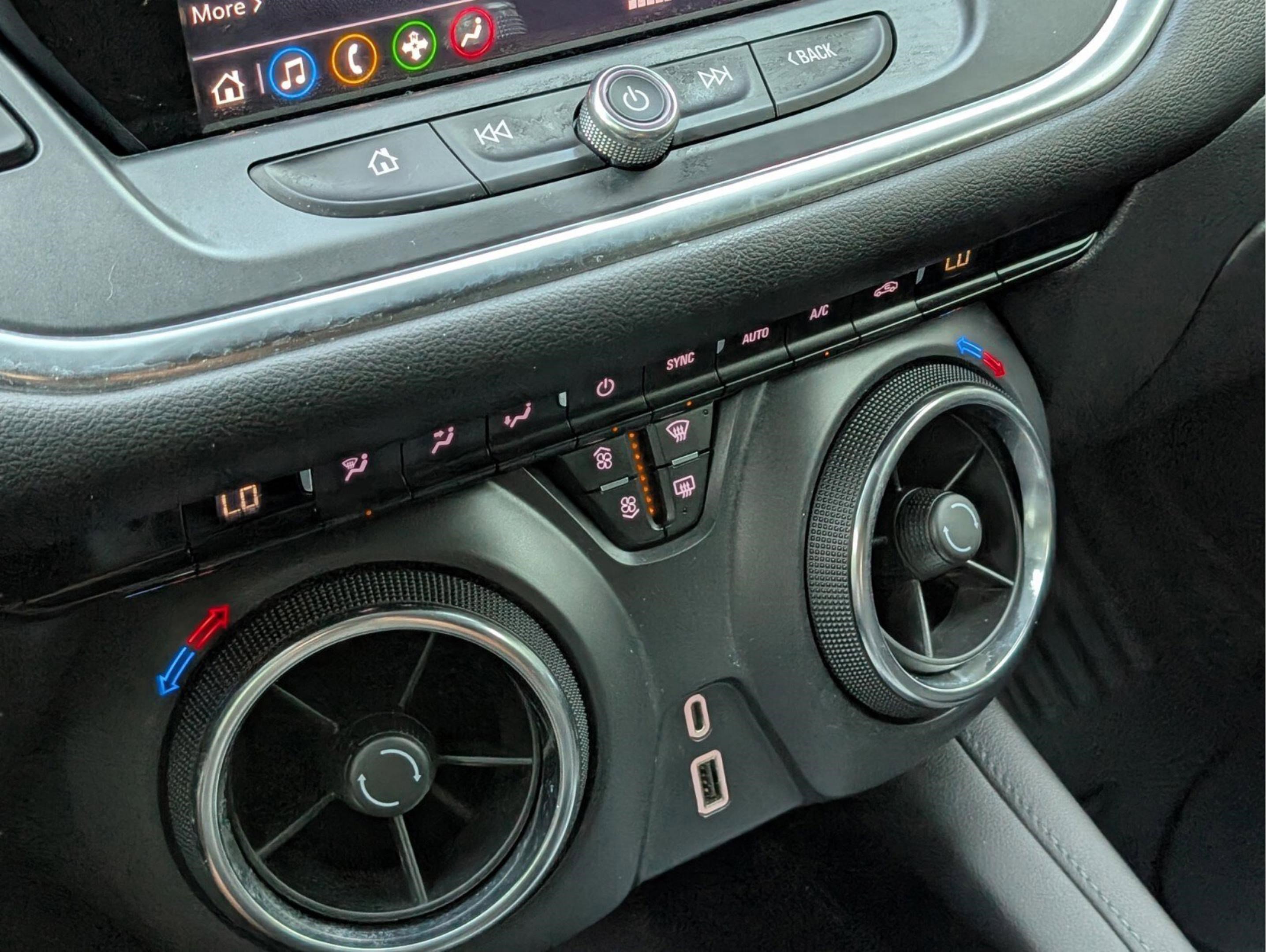 Used 2021 Chevrolet Blazer LT w/ LPO, Cargo Package image 38