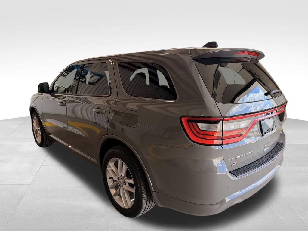 Used 2025 Dodge Durango GT AWD/4WD image 3