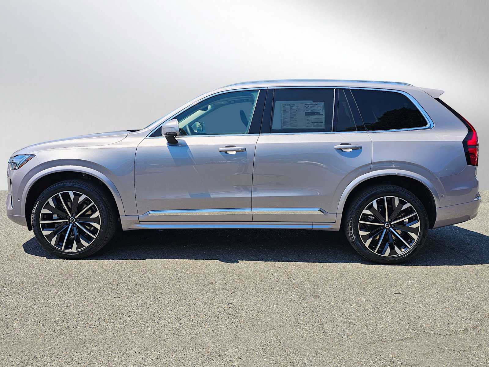 New 2026 Volvo XC90 B5 Plus image 4