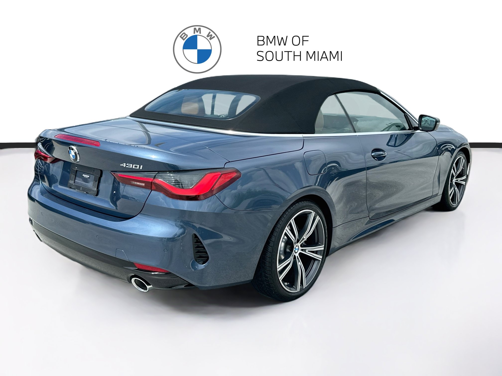 Used 2024 BMW 430i Convertible w/ Convenience Package RWD image 7
