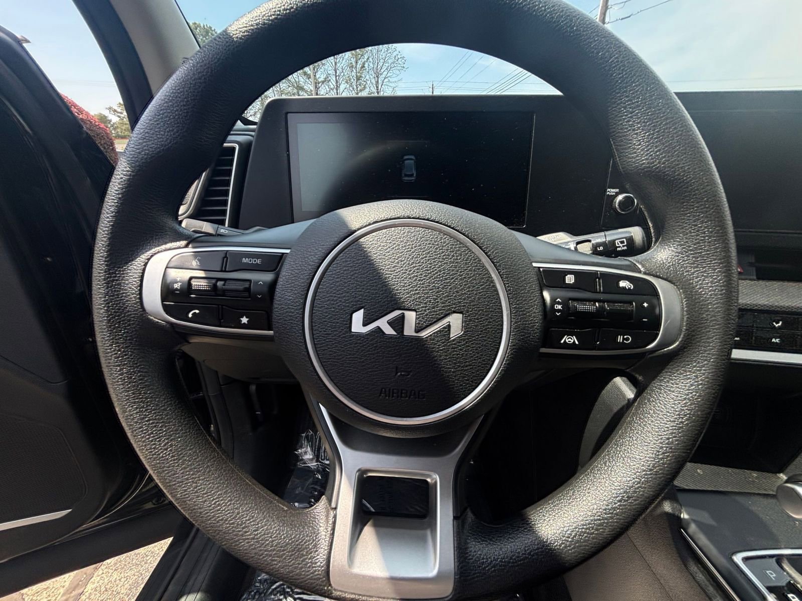 Used 2025 Kia Sportage LX image 27