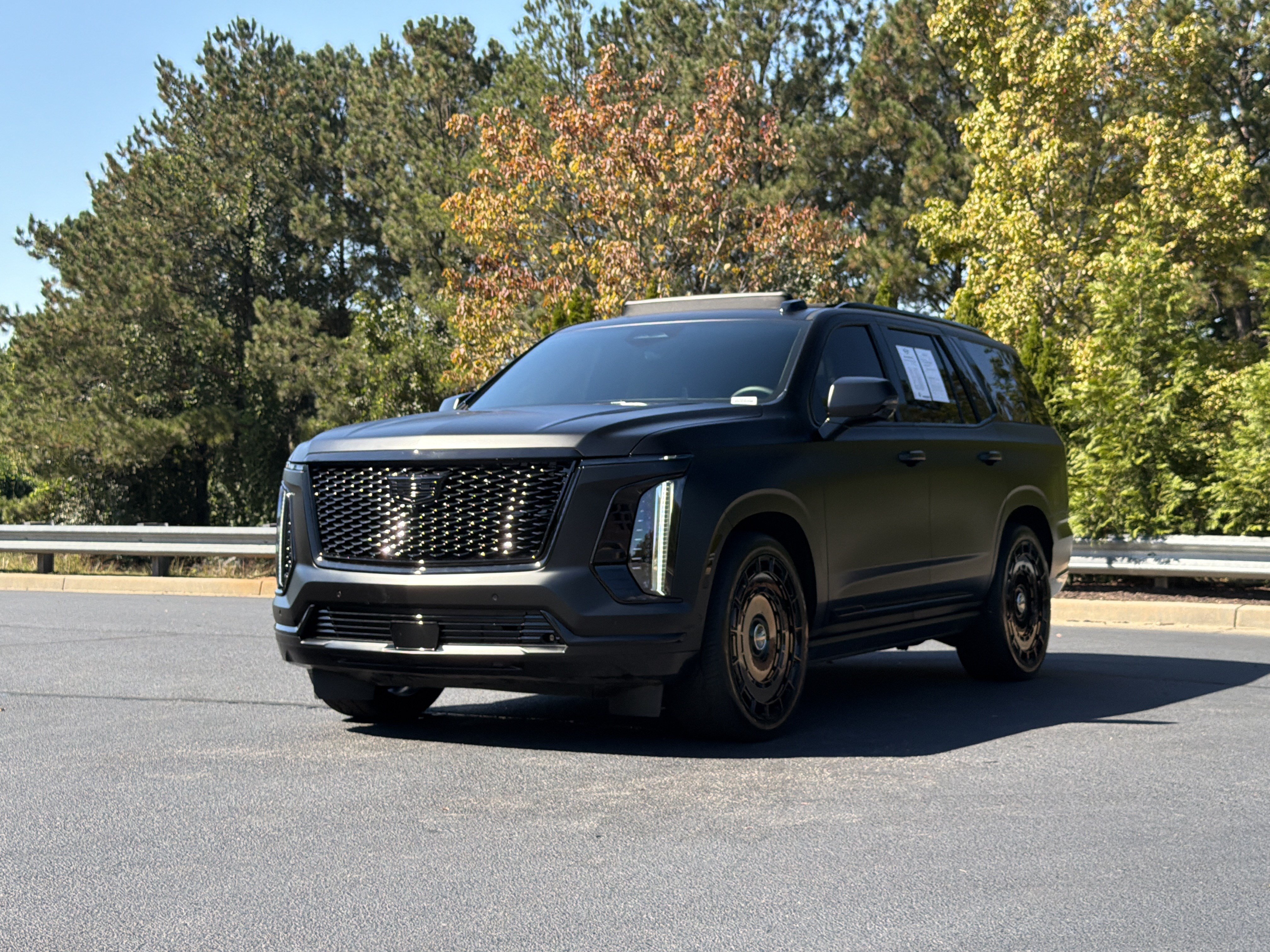 Used 2026 Cadillac Escalade Platinum Sport w/ LPO, ONYX Package AWD/4WD image 15
