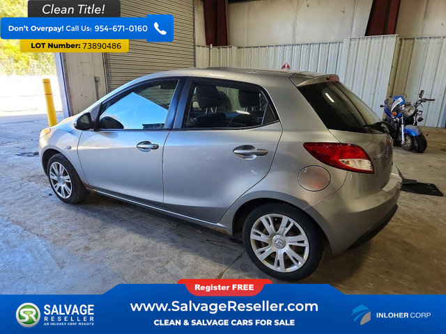 Used 2011 MAZDA MAZDA2 Sport FWD image 3