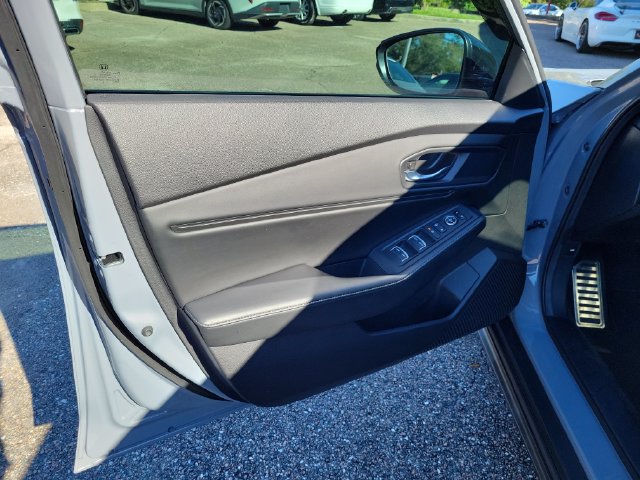 Used 2024 Honda Accord Sport image 15