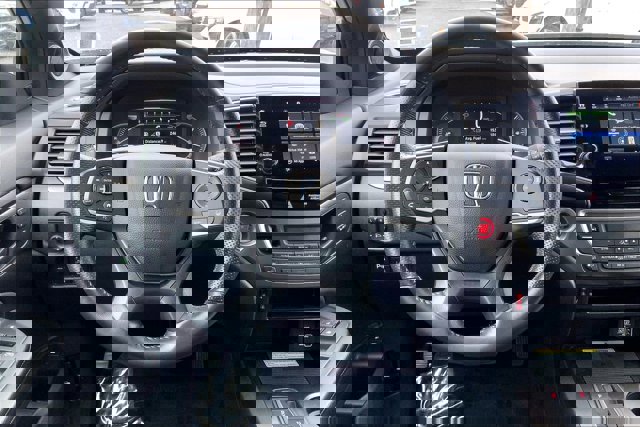 Used 2023 Honda Passport EX-L image 4